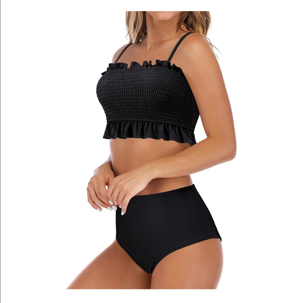 NWOT Black bandeau ruffled bikini